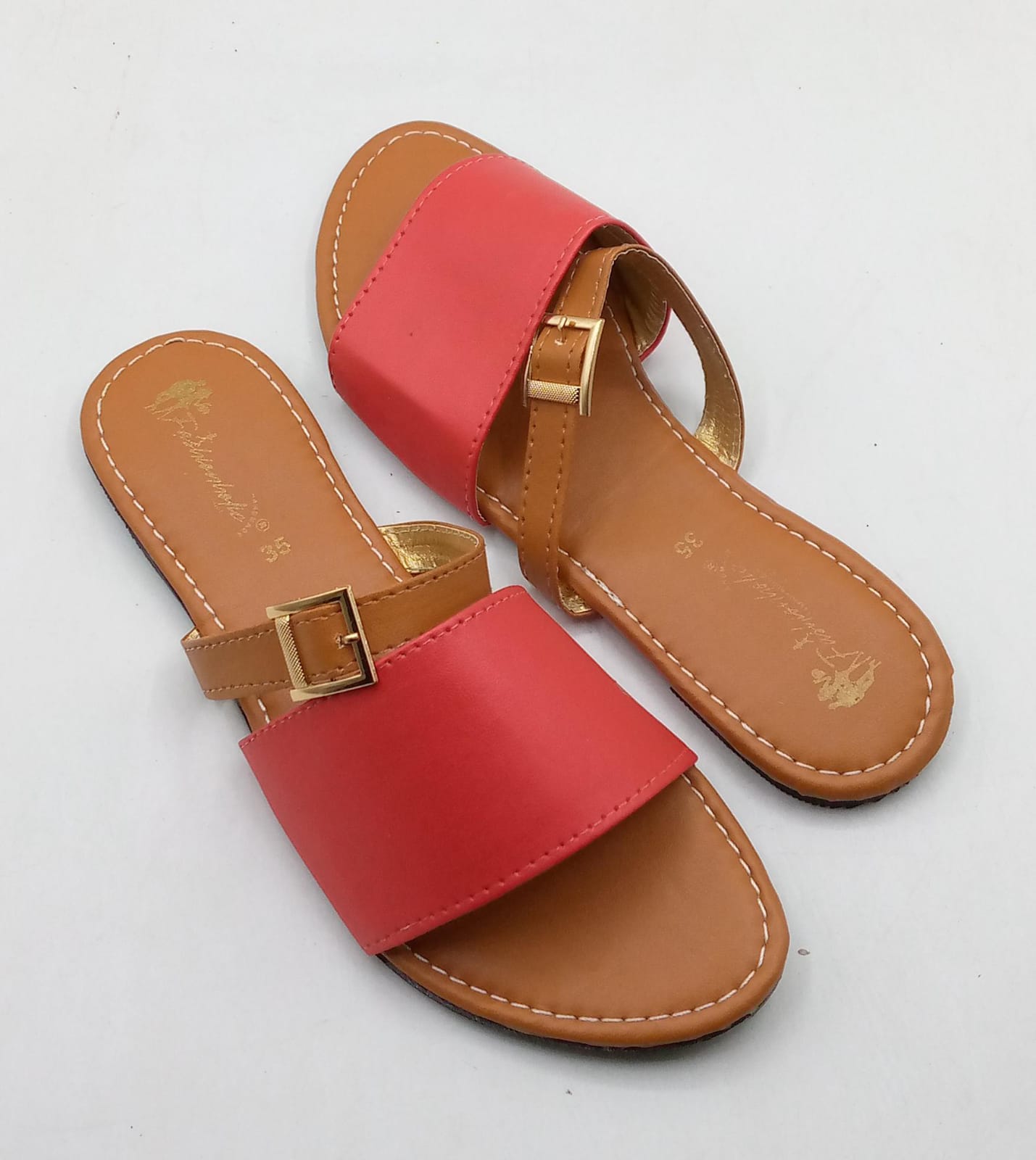 WOMEN SLIDES