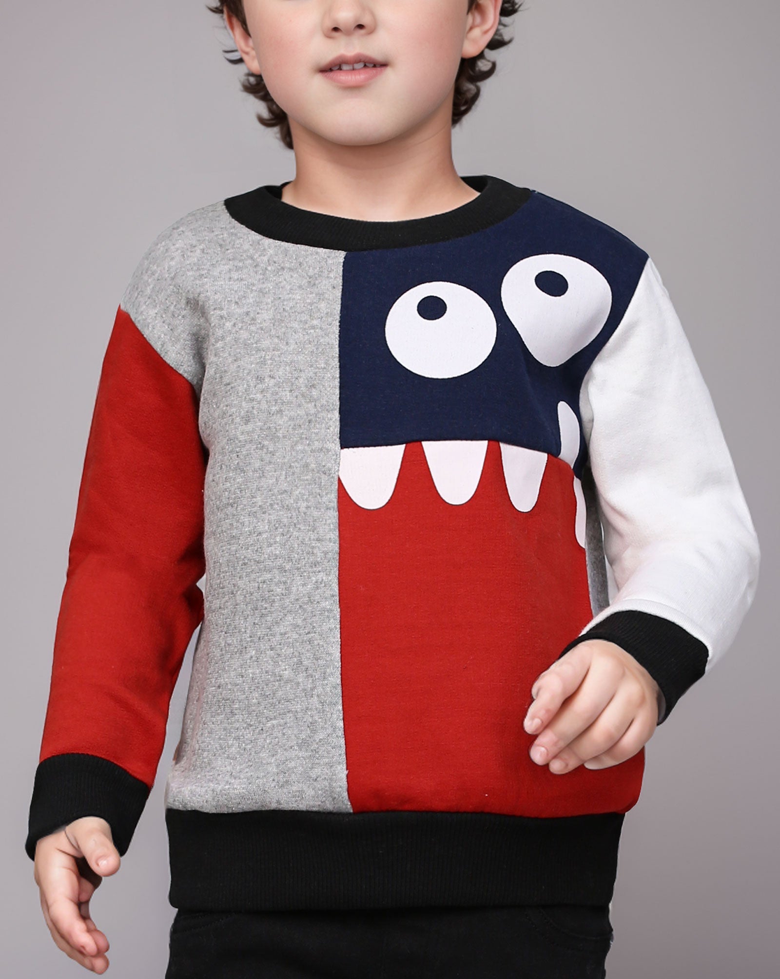 BOYS SWEAT SHIRT