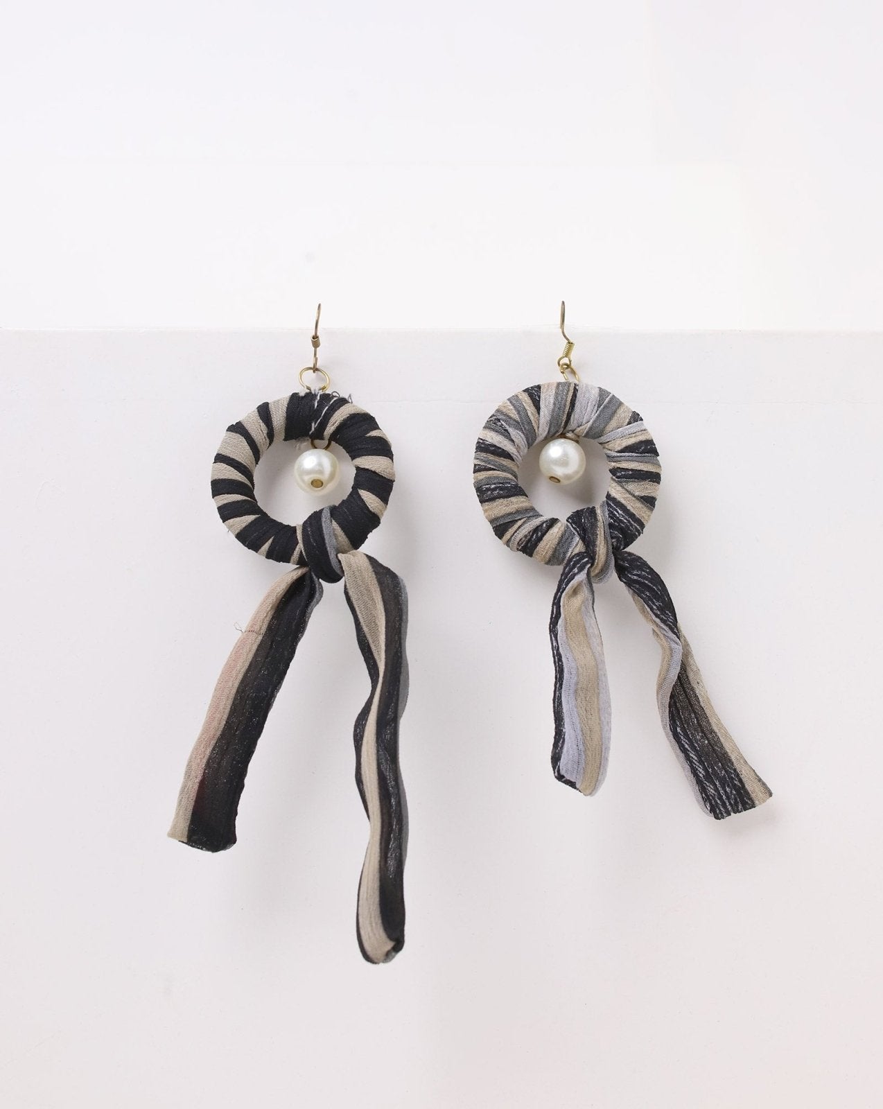 | FABRIC EARINGS | - Polkadots - 14281RF - 225624 - | FABRIC EARINGS |