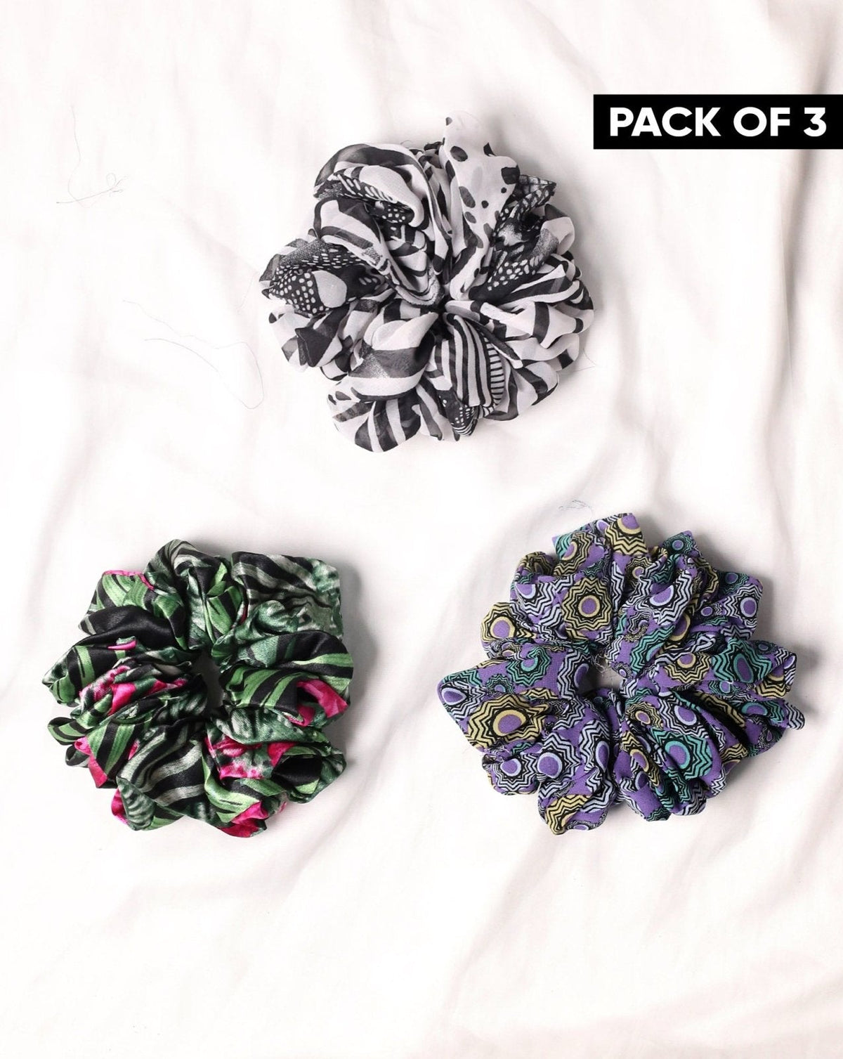 | PACK OF 3 PLAIN SCRUNCHIES | - Polkadots - 12645RFPack13-215674 - | PACK OF 3 PLAIN SCRUNCHIES |